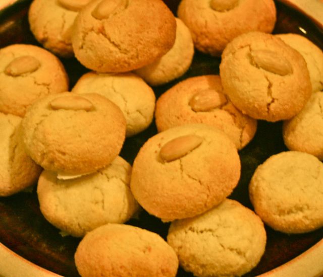 Recipe: Soft Amaretti Cookies