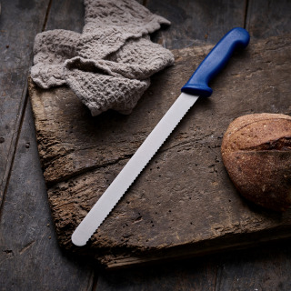 Baker's Bread Knife by BakeryBits