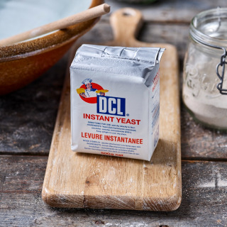 LeSaffre Instant Dried Yeast (SAF Red Label) 500g or 10kg Pack by Lesaffre DCL