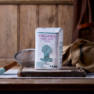 Stoate's Organic Plain Flour, 1.5kg by Stoates at Cann Mills