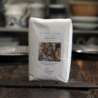 Roman Blend Wholemeal Spelt Flour by Lammas Fayre