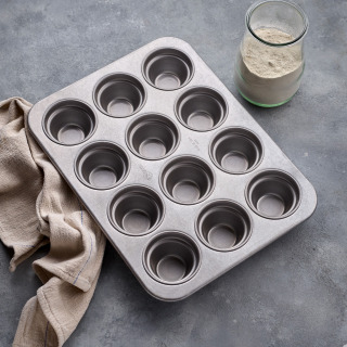 Chicago Metallic Oversized 3 1/4" Muffin Pan, 12 cup 