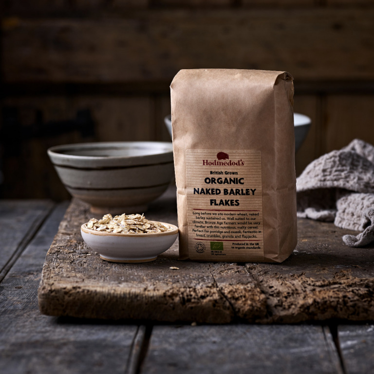 Hodmedod's British Grown Organic Naked Barley Flakes by Hodemedod