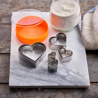 Stainless Steel Heart Shaped Pastry Cutters, Set of 9 by BakeryBits