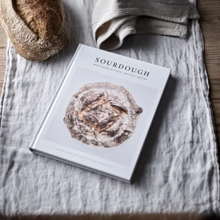 Sourdough by Martin Fjeld and Casper Lugg by BakeryBits