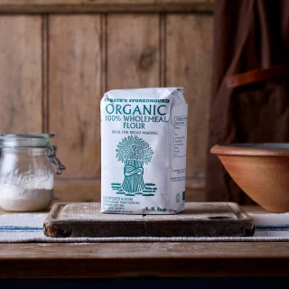 Short-Dated Stoate's Organic 100% Wholemeal Flour-8kg by Stoates at Cann Mills